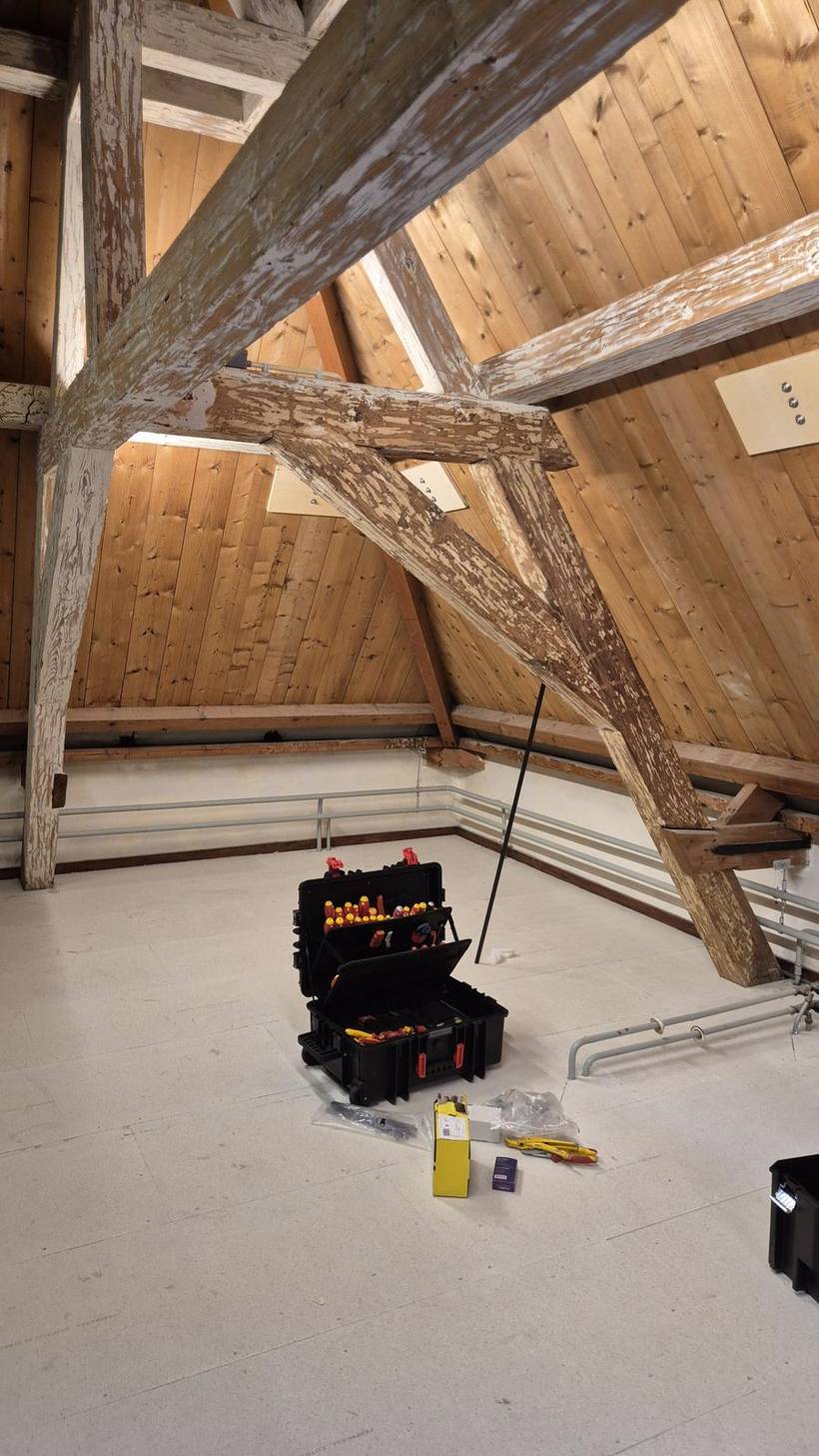 Werken tussen eeuwenoud hout vraagt om vooraf uitdenken